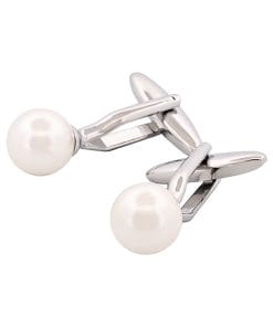 Alternative view of Pearl Cufflinks